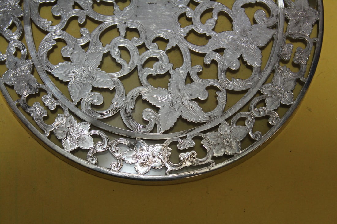 A Sterling and Glass Trivet - 4