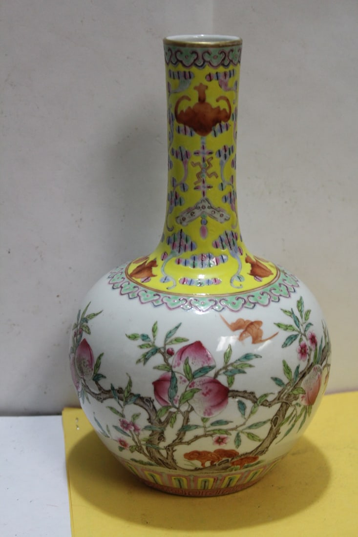 A Signed Antique Chinese Vase - 2