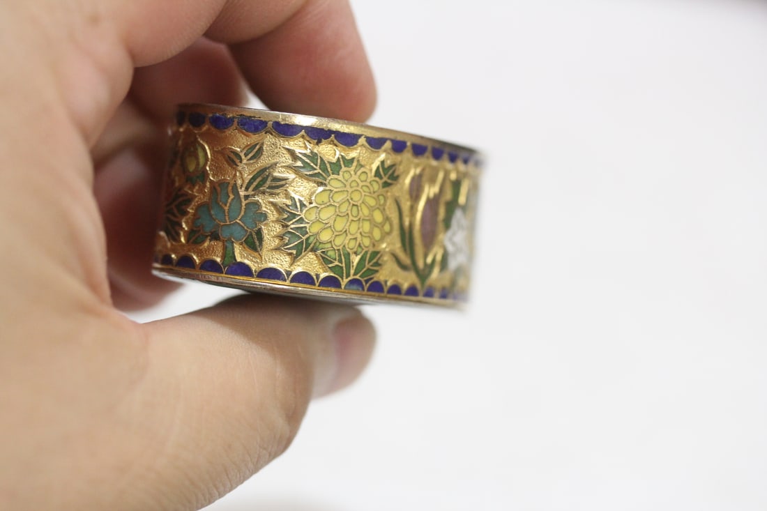A Chinese Cloisonne Trinket Box - 6
