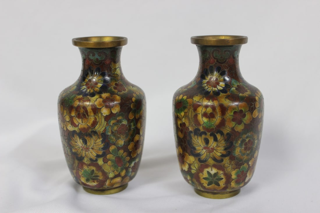 A Pair of Cloisonne Vases: Chinese - 4" tall