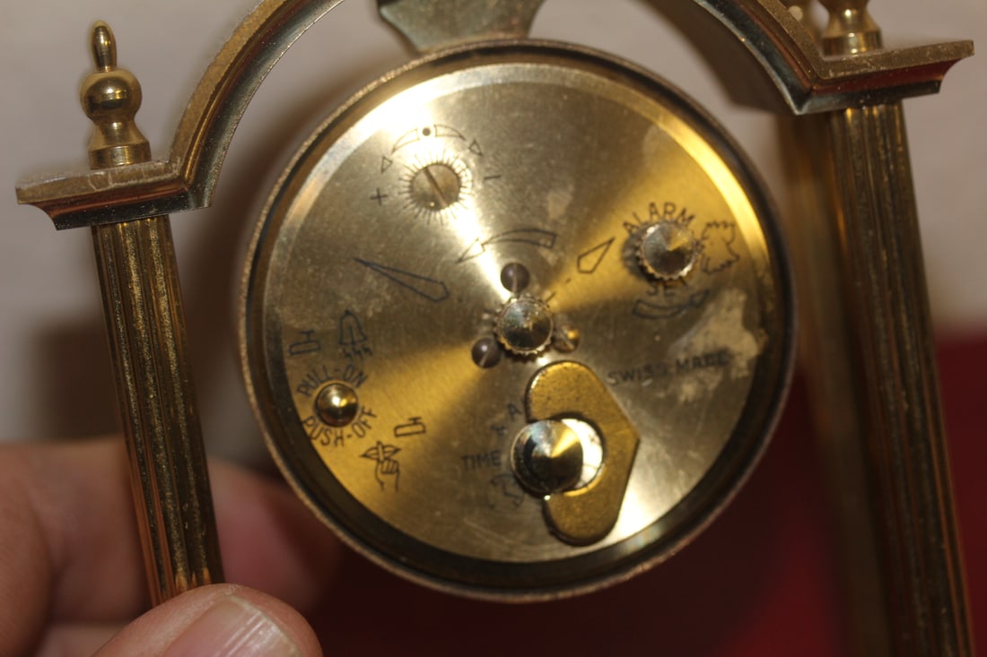 Swiza 8 Brass Coloumn Clock - 4
