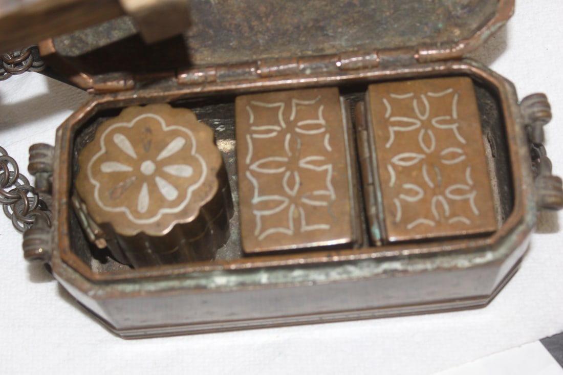 Bronze Betel Nut Box - 4
