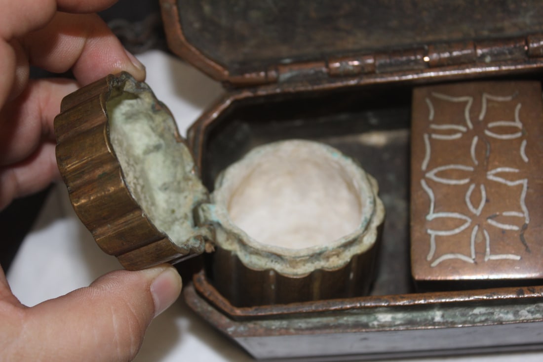 Bronze Betel Nut Box - 6