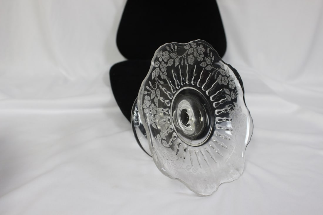 A Child's Cake Plate - 4