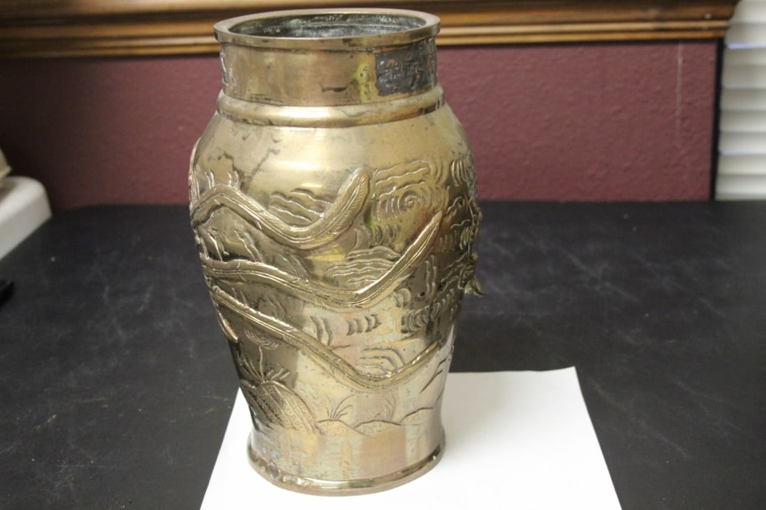 A Chinese Raised Desing Phoenix Metal Urn - 7
