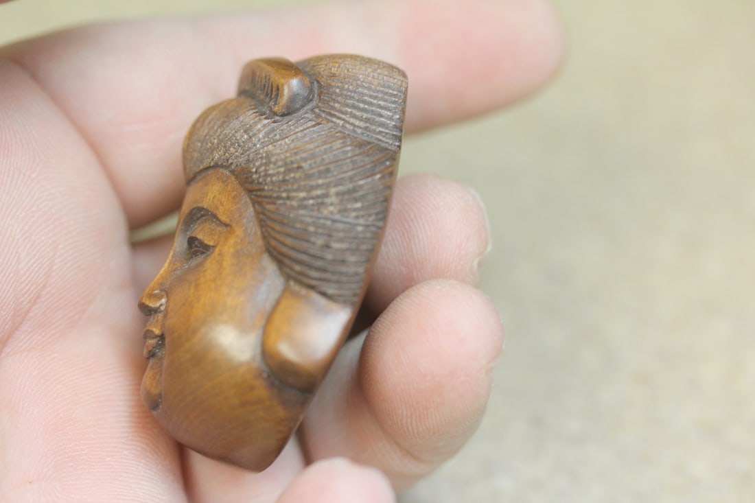 Signed Japanese Wood Netsuke Face - 2