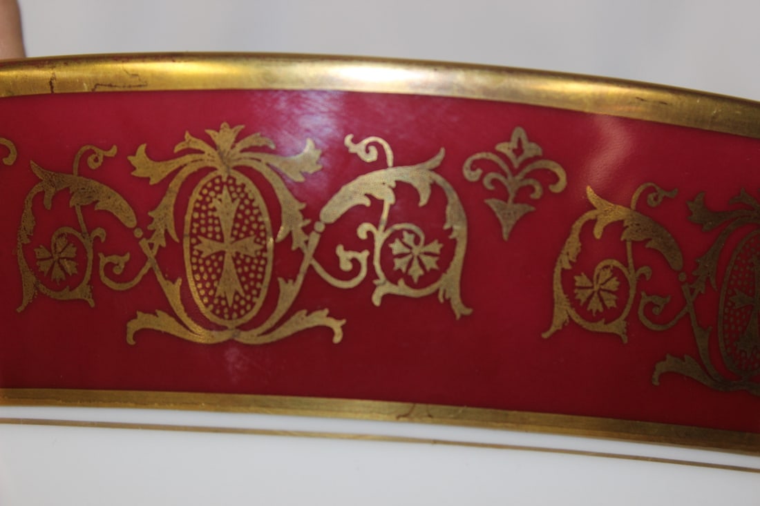 A Richelieu Large Porcelain Bowl - 5