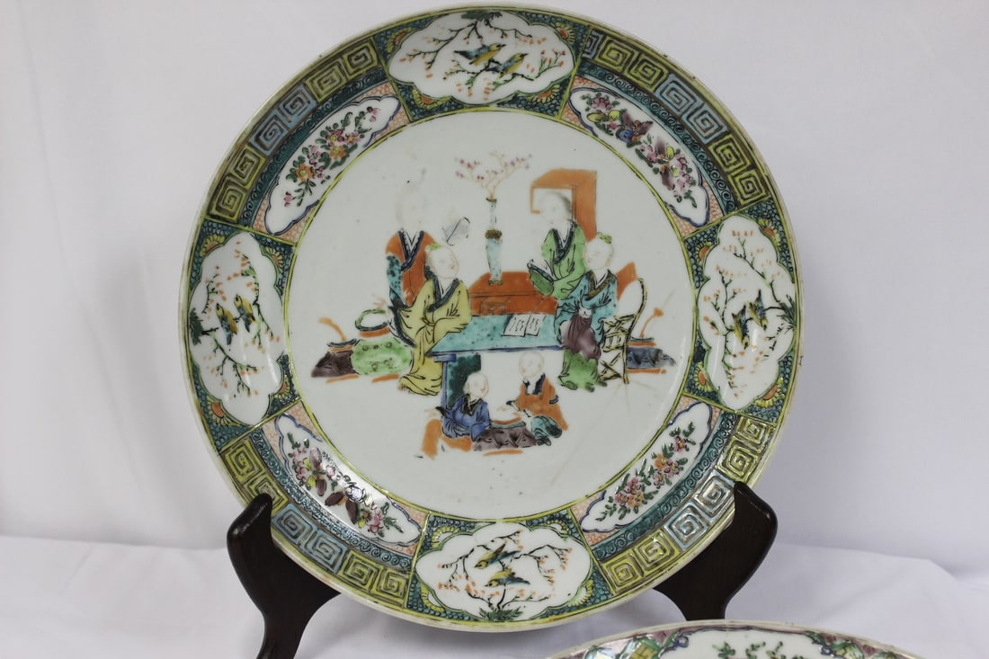 Lot of Two Antique Famille Verte? Plates - 2