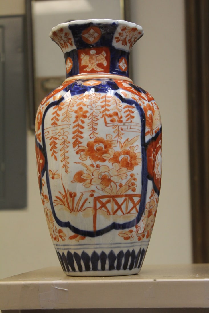 Antique Imari Vase - 3