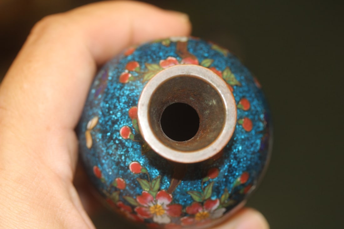 Antique Small Japanese Ginbari Cloisonne Vase - 4