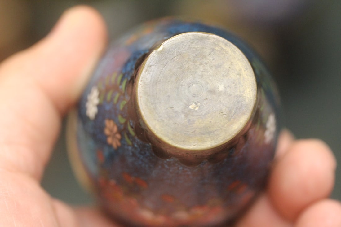 Antique Small Japanese Ginbari Cloisonne Vase - 5