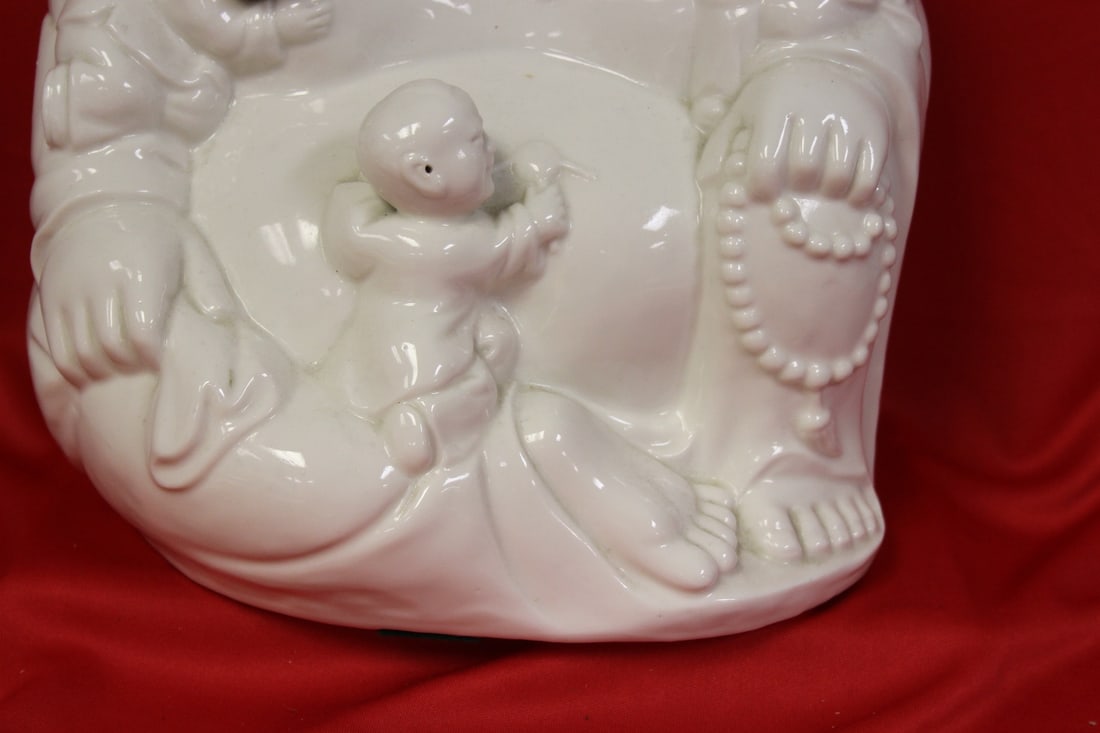 A Chinese Blanc de Chine Buddha - 4