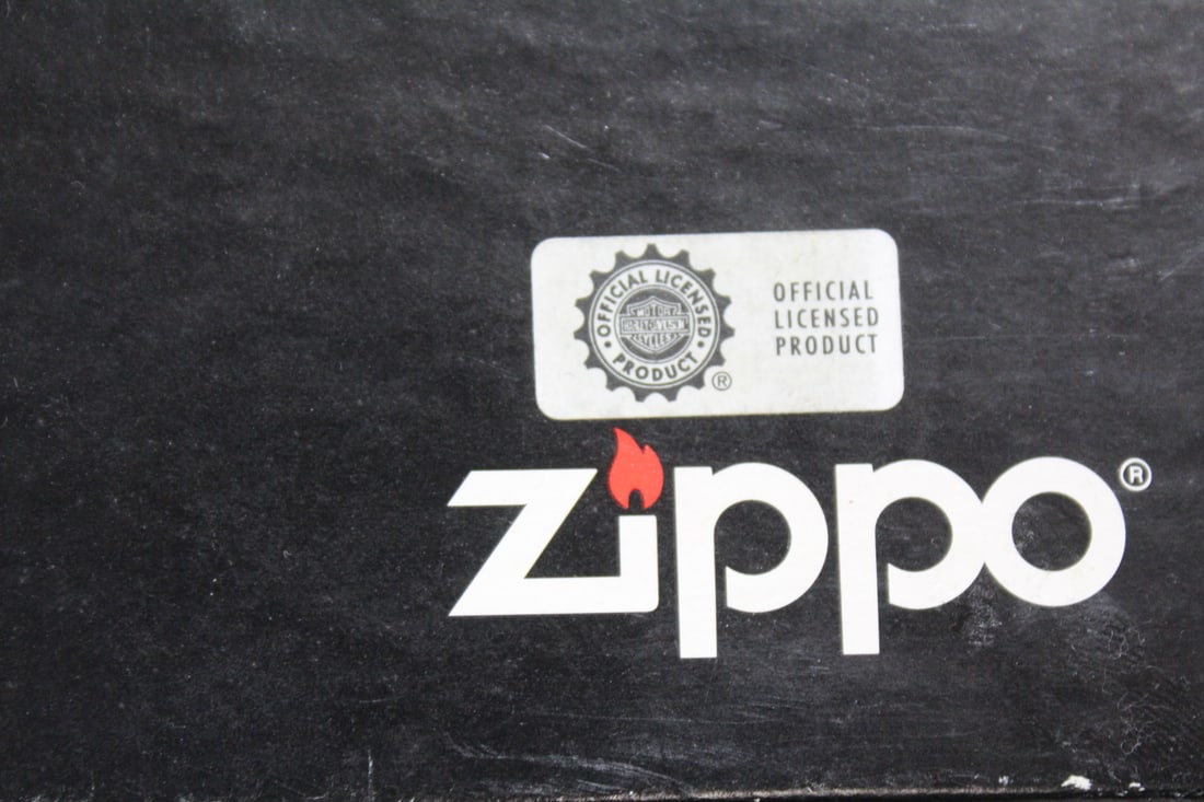 A Harley Davidson Zippo Lighter/Holder/Knife Set - 4