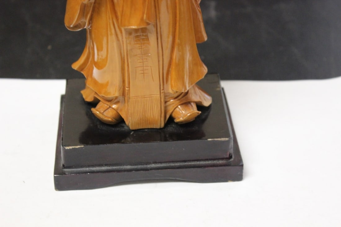 A Well Carved Box Wood Chinese Emperor on Stand - 4