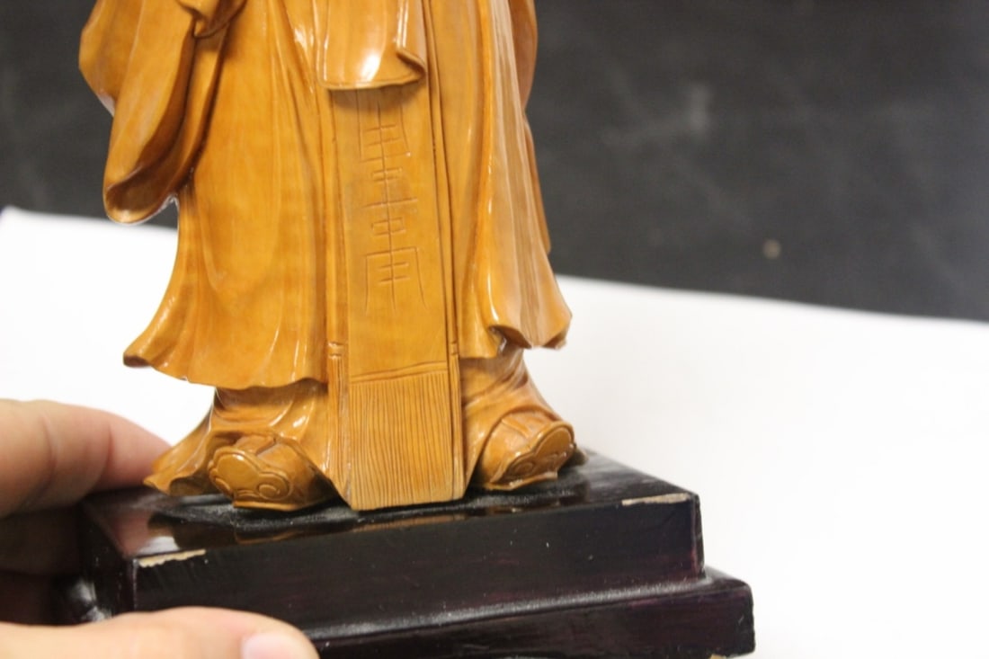 A Well Carved Box Wood Chinese Emperor on Stand - 9
