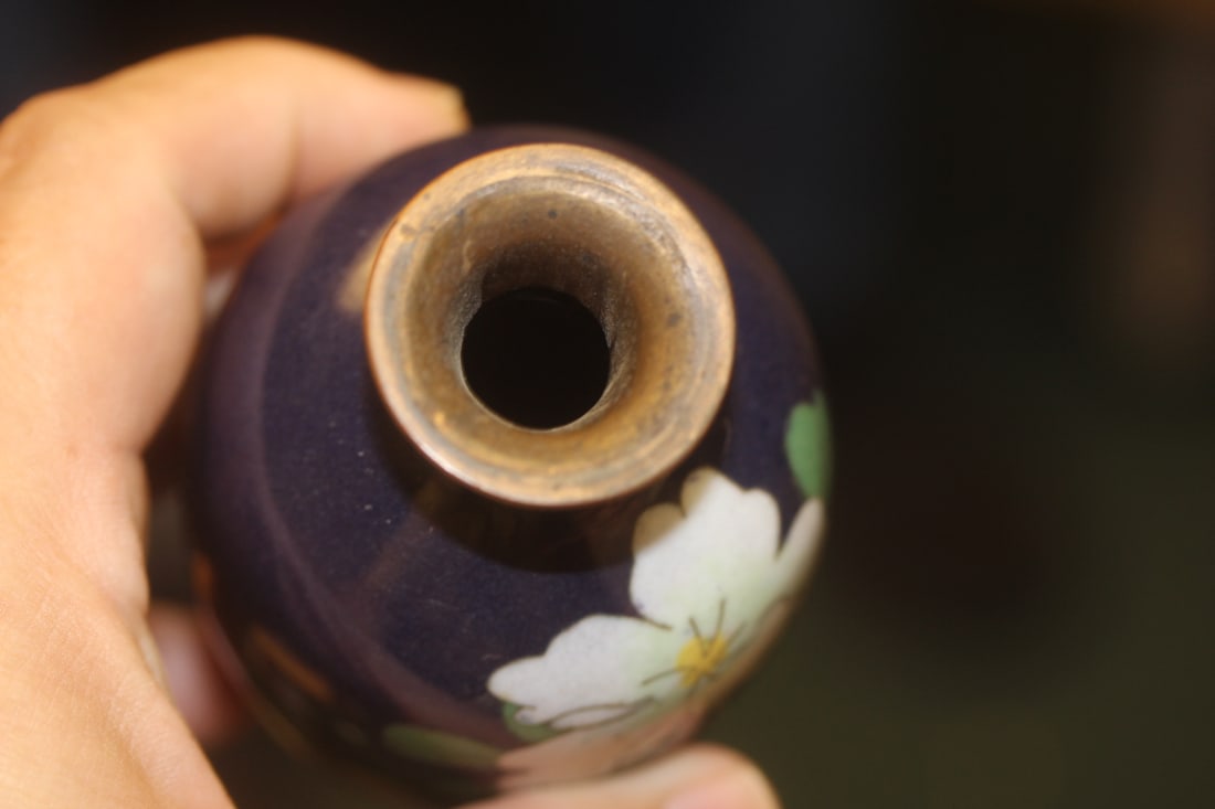 Antique Small Japanese Cloisonne Vase - 5