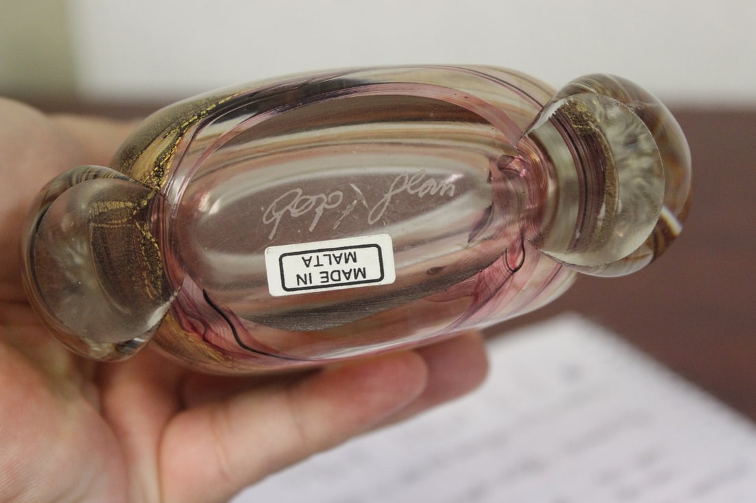 A Signed Gozo Pop Art Glass - 8