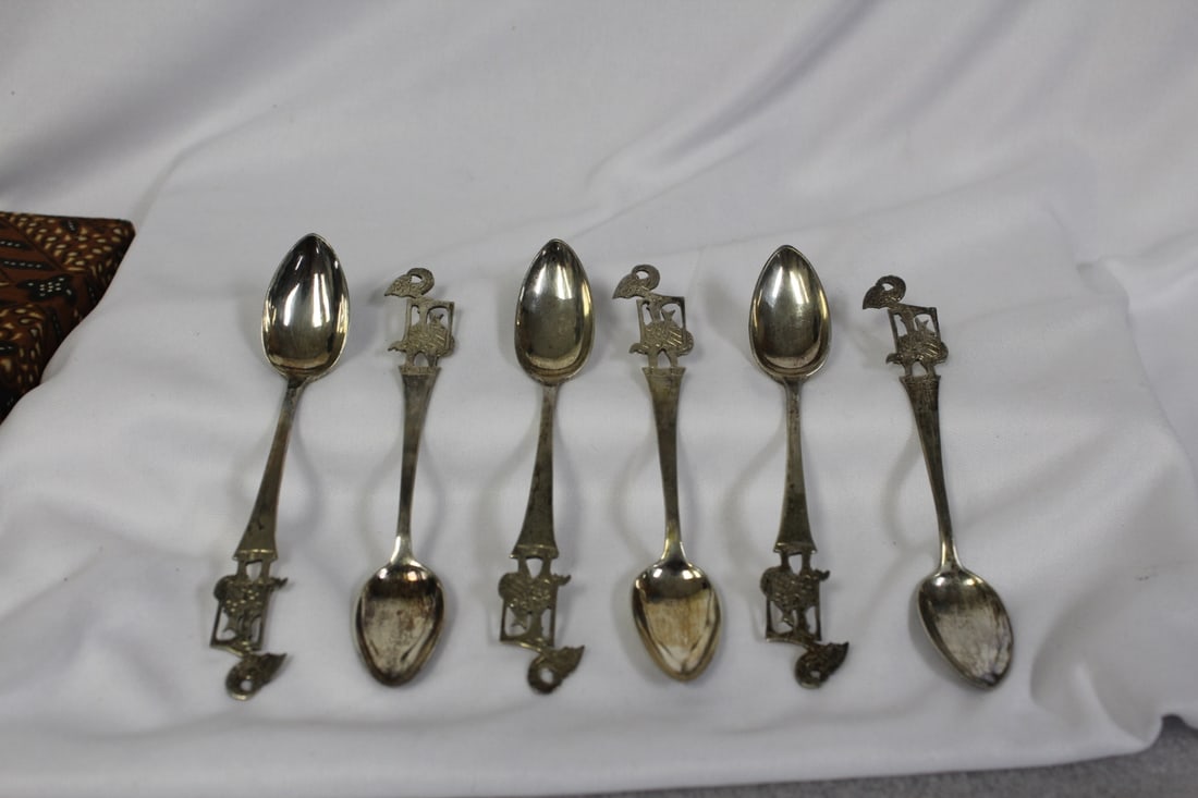 Set of 6 Silverplated Spoons - 3