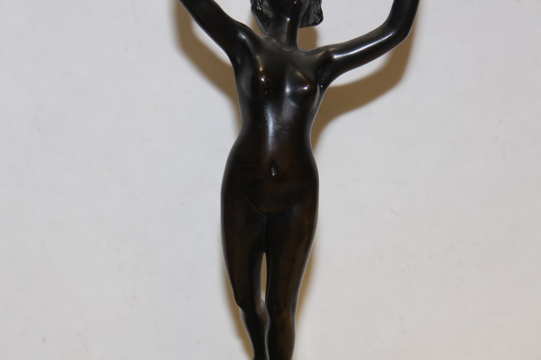 A Garanti Bronze Nude Statue - 3