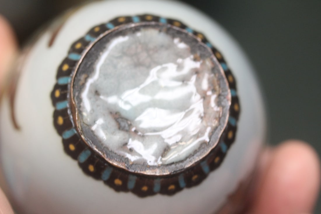 Antique Small Japanese Cloisonne Vase - 5