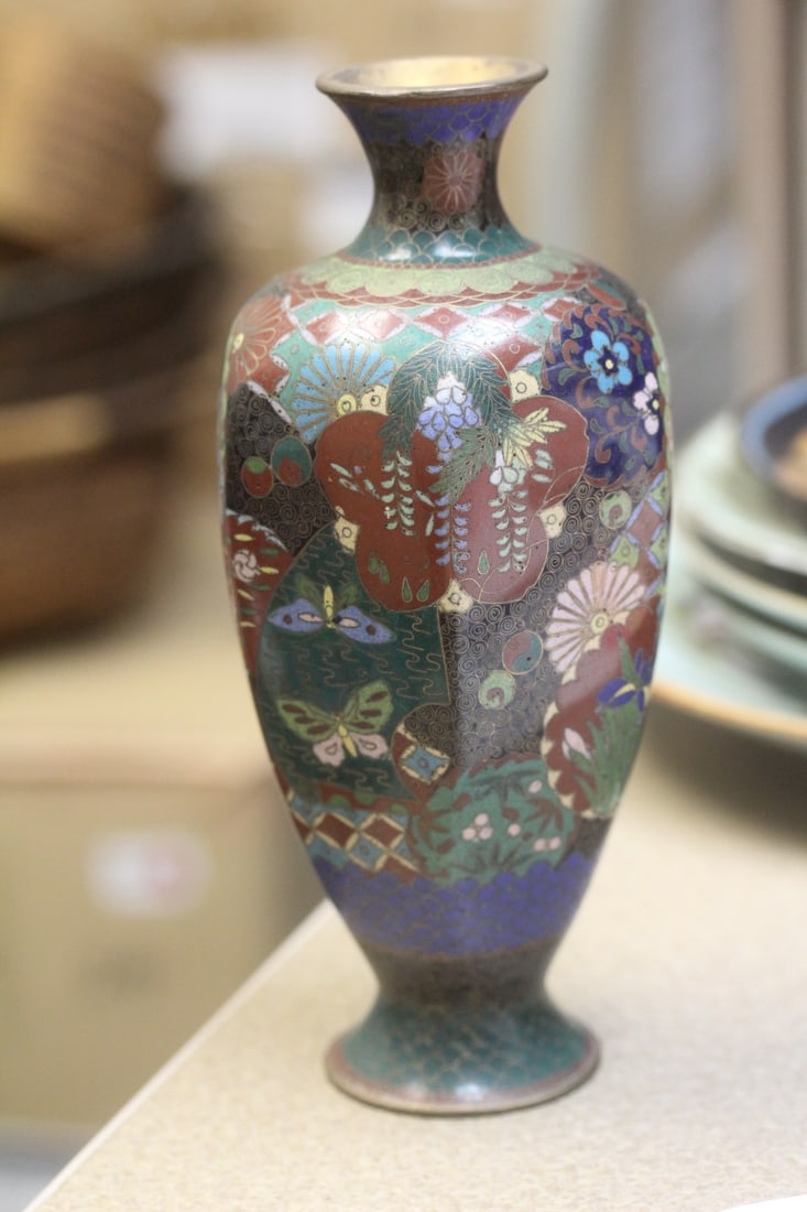 Antique Japanese Facet Cloisonne Vase - 4