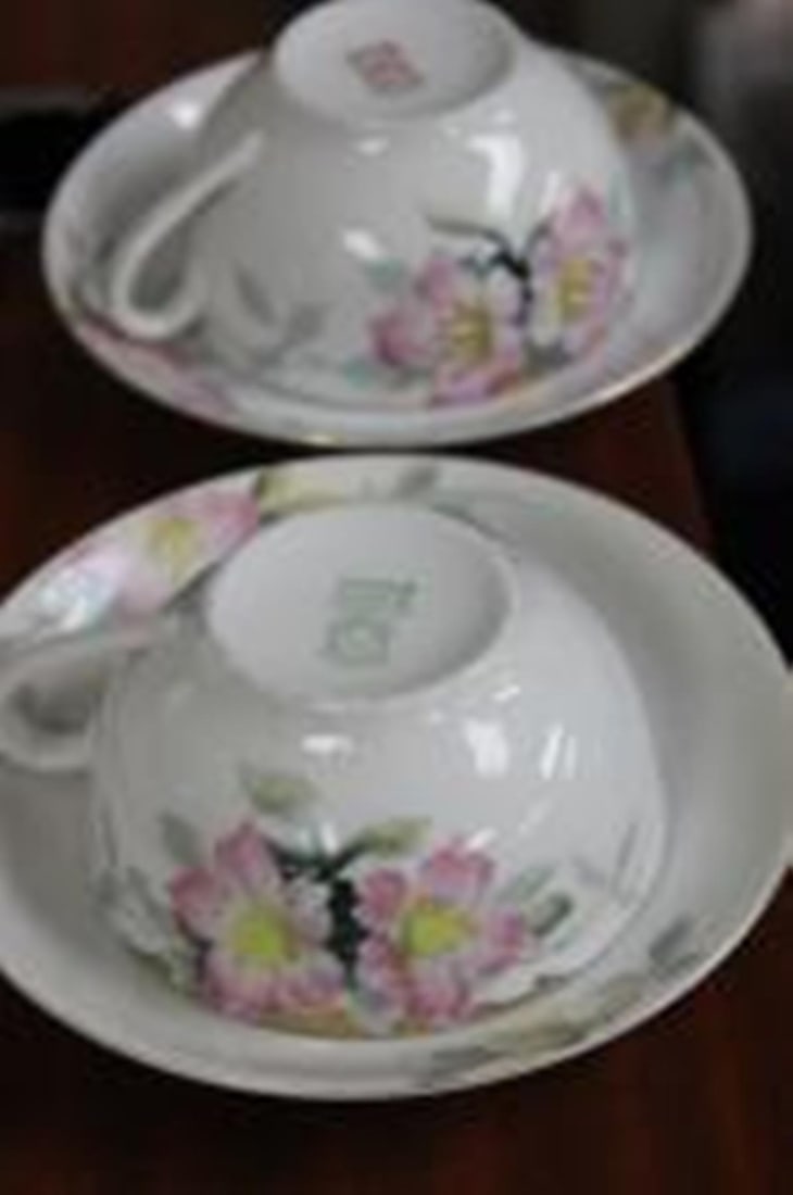 A Set of 6 Noritake Azalea Pattern Cup and Saucers - 4