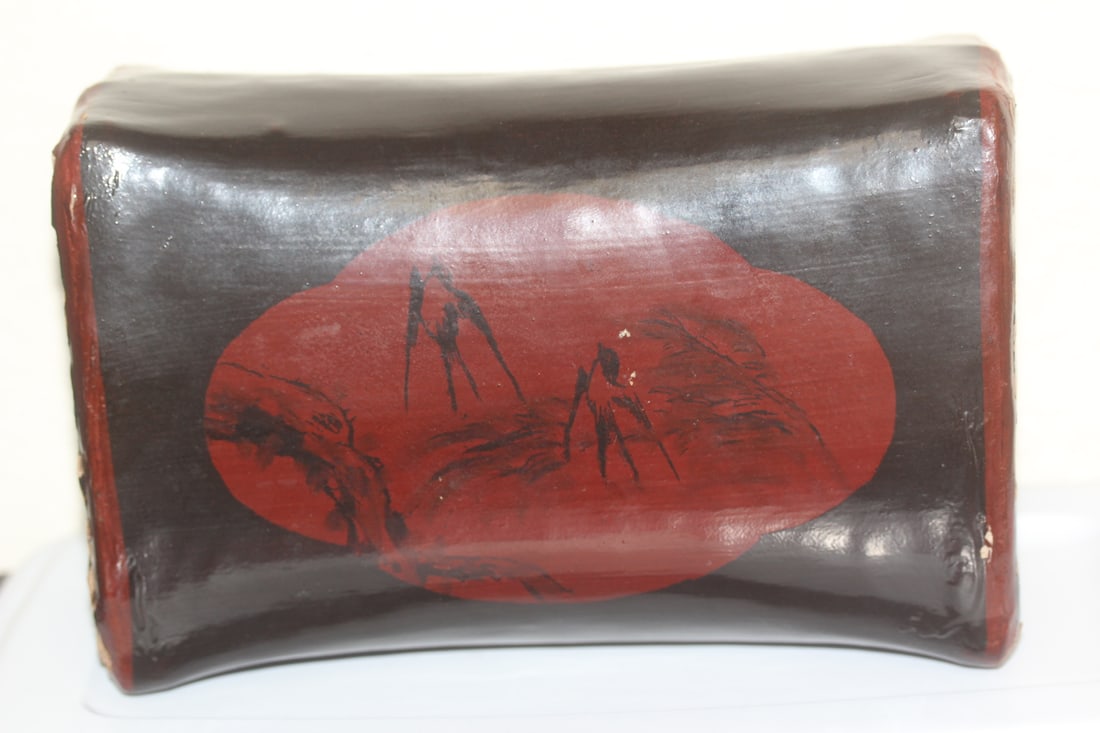 Vintage Chinese Lacquer Pillow - 4