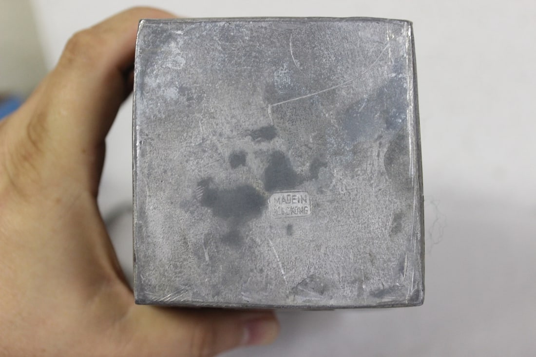 A Chinese Pewter Vase - 7