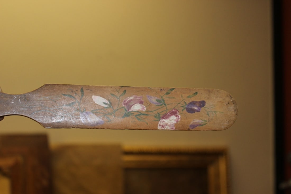 A Vintage Wooden Spatula or Letter Opener - 2