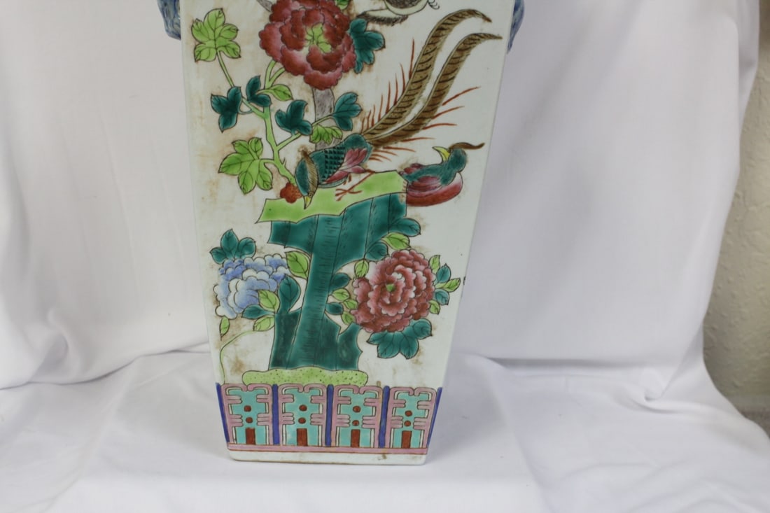 A Chinese Famille Rose? Vase - 3