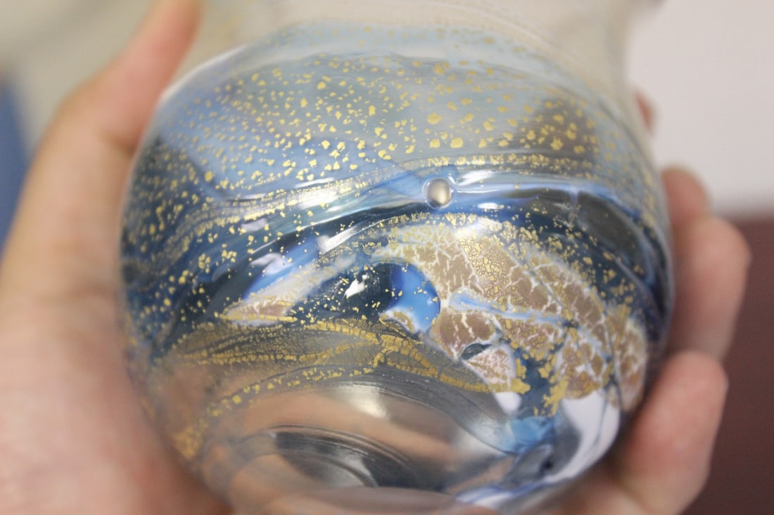 A Gozo Art Glass Vase - 7