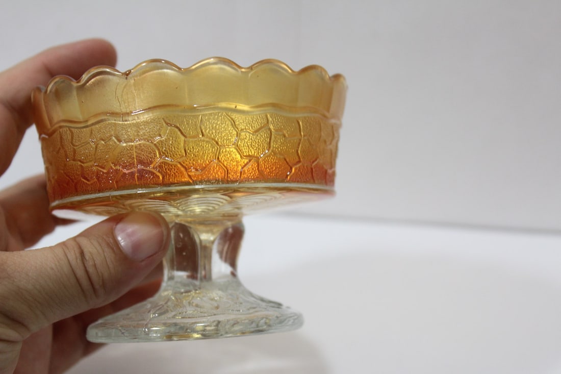 A Carnival Glass Stem Bowl - 4