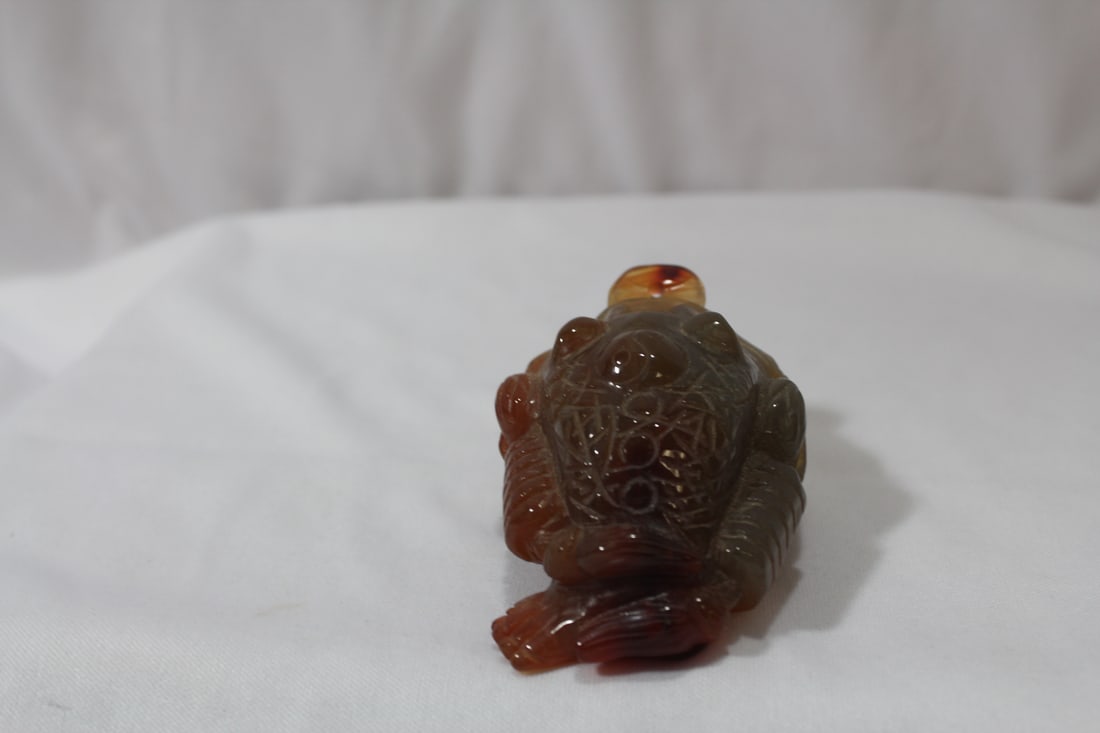 An Agate or Other Stone Chinese Toad - 4