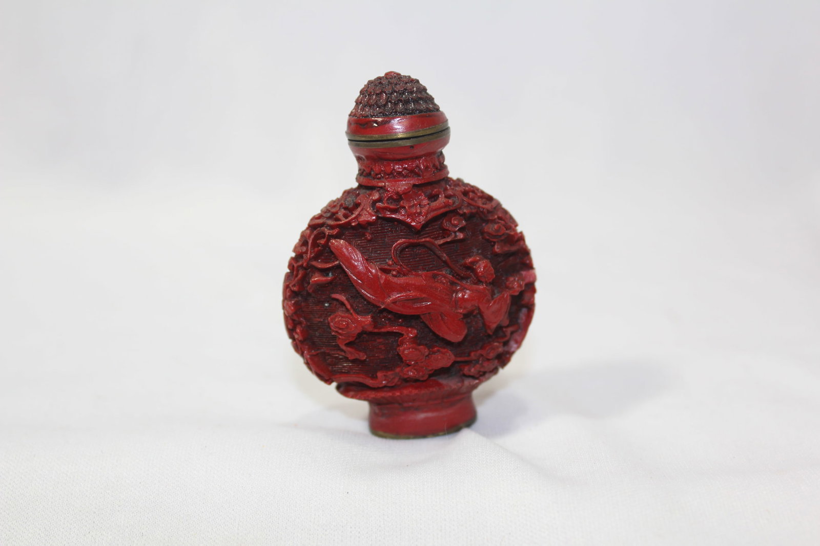 A Vintage Signed Snuff Bottle - 3