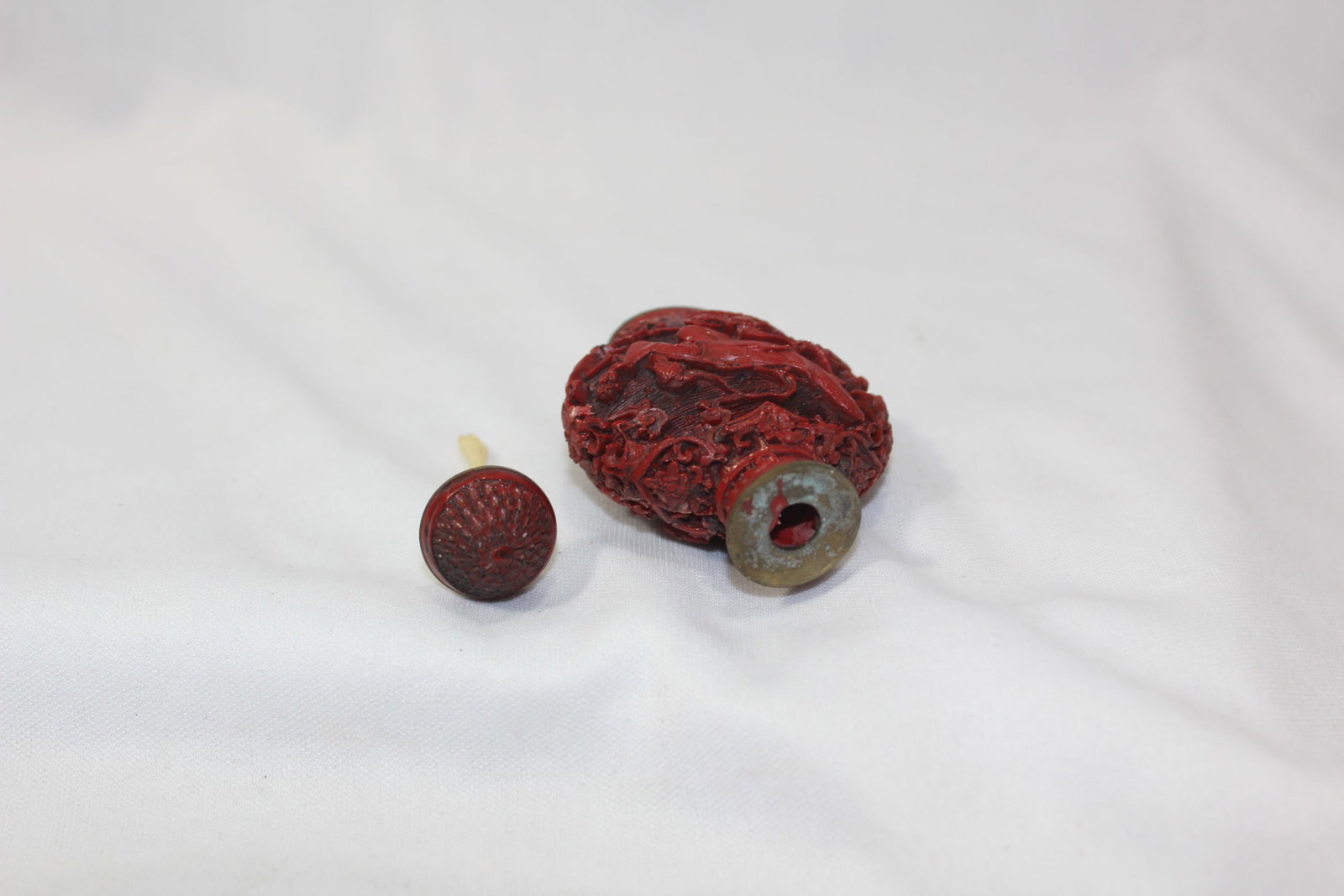 A Vintage Signed Snuff Bottle - 8