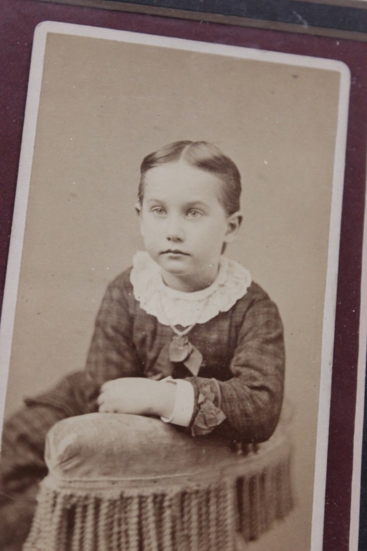 19th Century Photograph of a young child or girl - 3