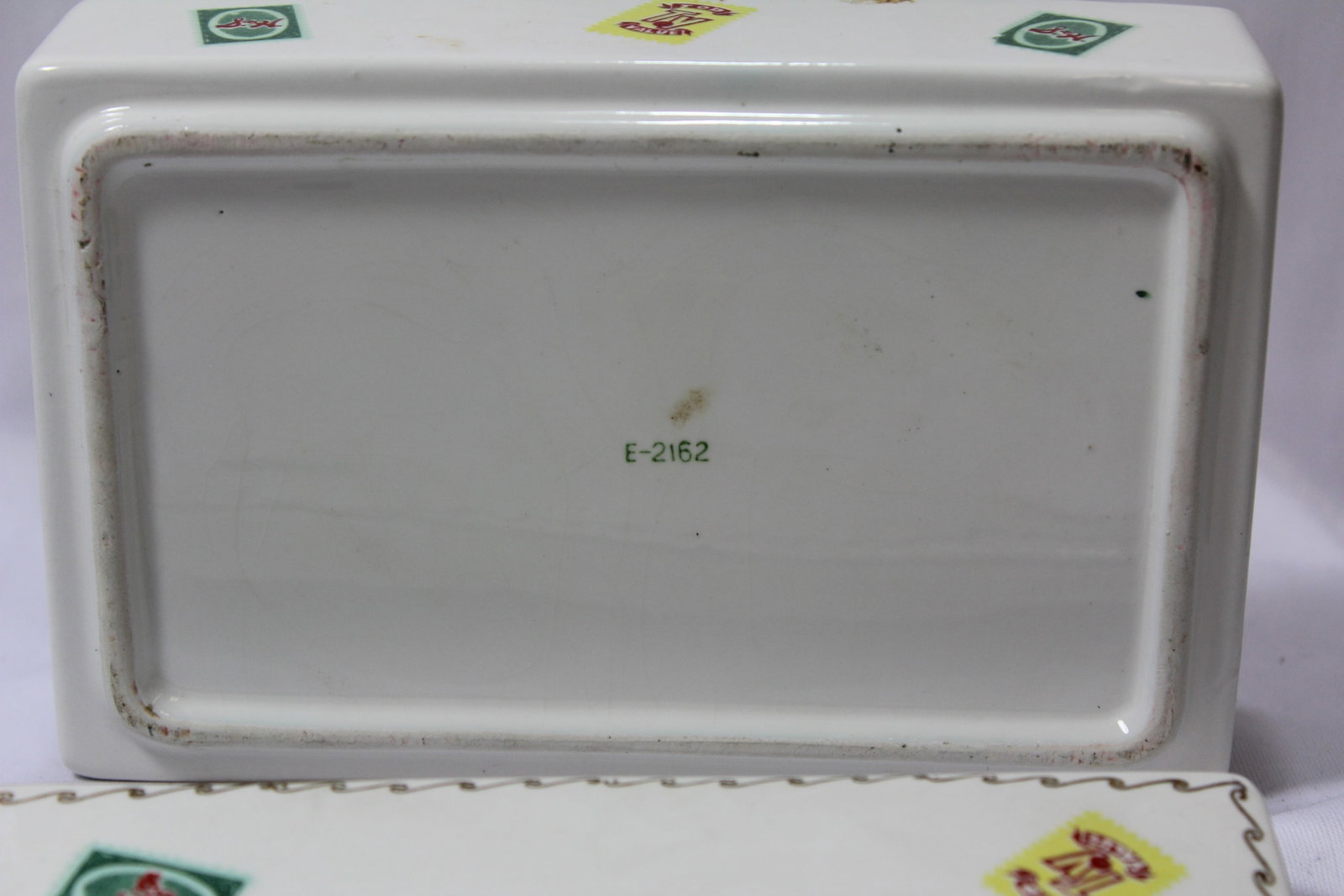 A Porcelain Box - 4