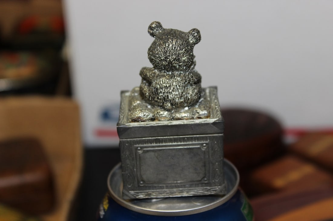 A Nicely Carved Metal Small Trinket Box - 3