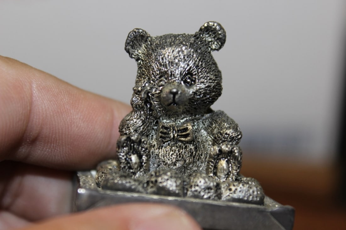 A Nicely Carved Metal Small Trinket Box - 5