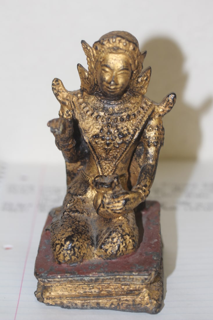 Cast Iron Buddha: possibly old - 5 1/2" tall
