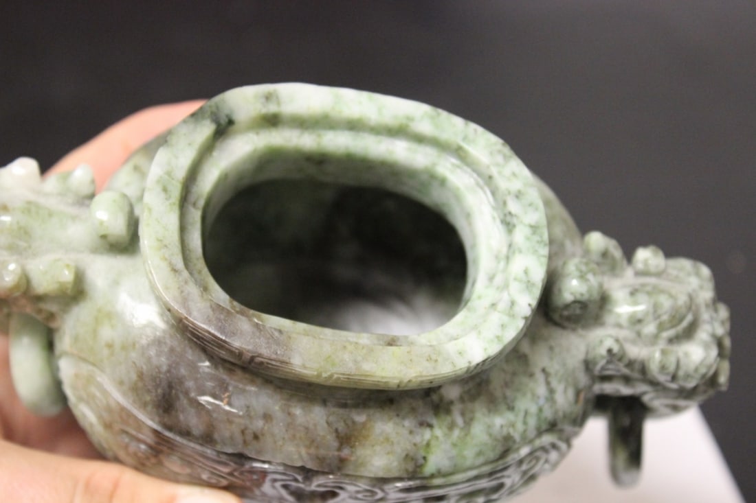 A Chinese Very Well Carved Jade Urn - 12
