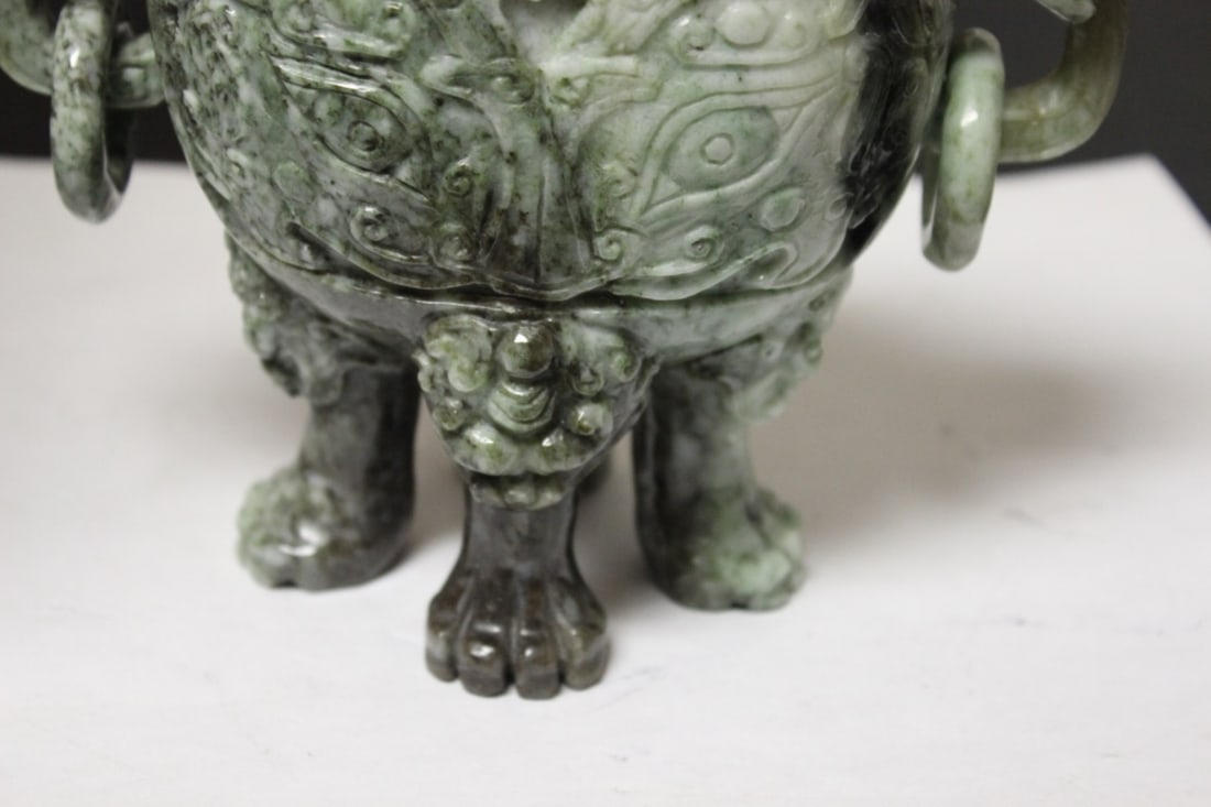 A Chinese Very Well Carved Jade Urn - 13