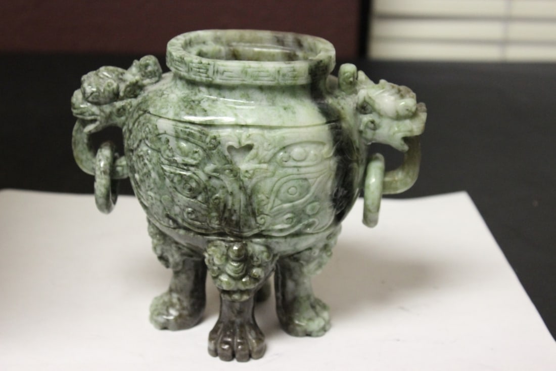 A Chinese Very Well Carved Jade Urn - 3