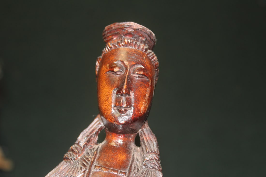 Midcentury Chinese Wooden Lady - 5