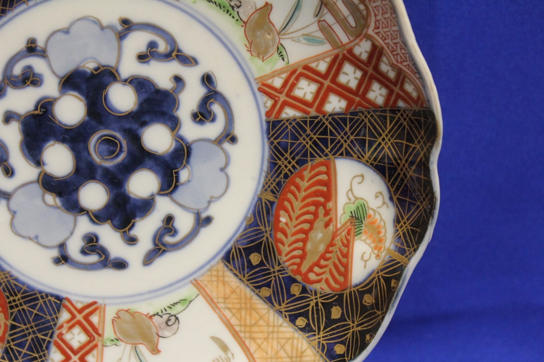 An Antique Japanese Imari Plate - 3