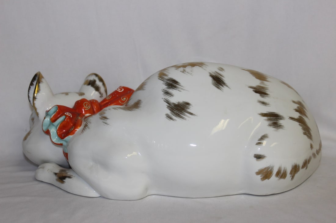 A Japanese Cat - 2