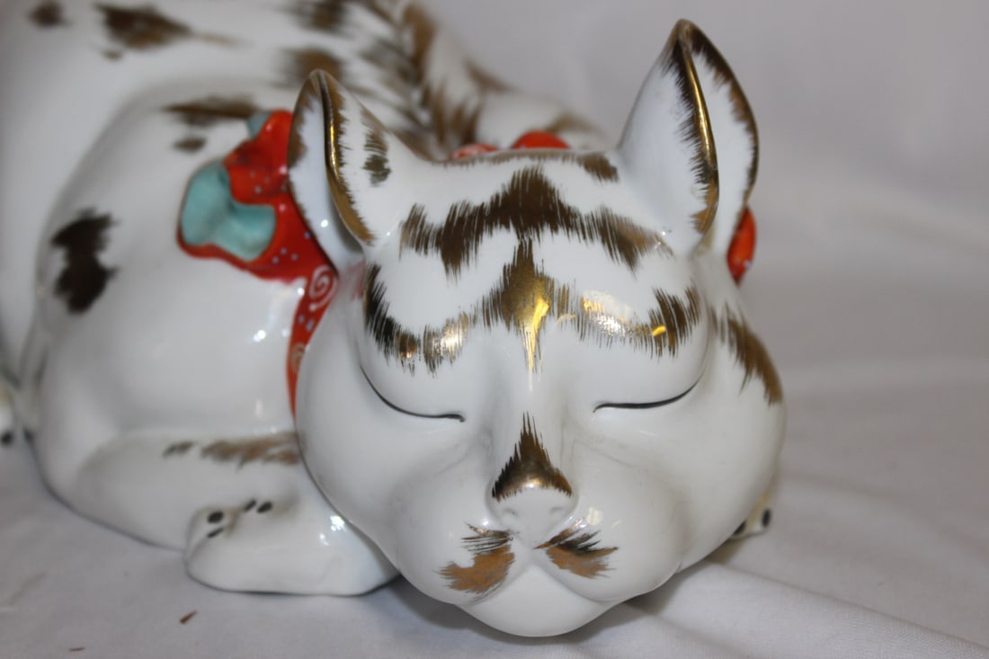 A Japanese Cat - 5