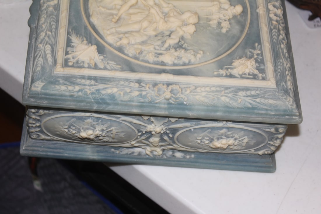 Incolay Stone Jewelry Box - 4