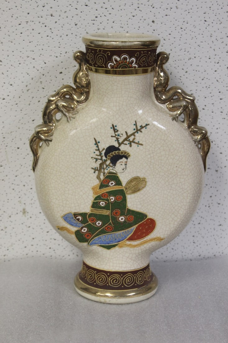 A Vintage/Antique Satsuma Vase: Early to Mid 20th Century - 12 3/4" tall