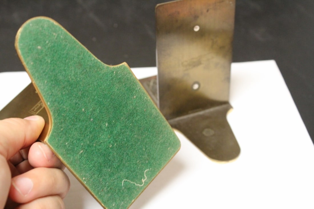 A Pair of Mid Century Modern Bookends - 4